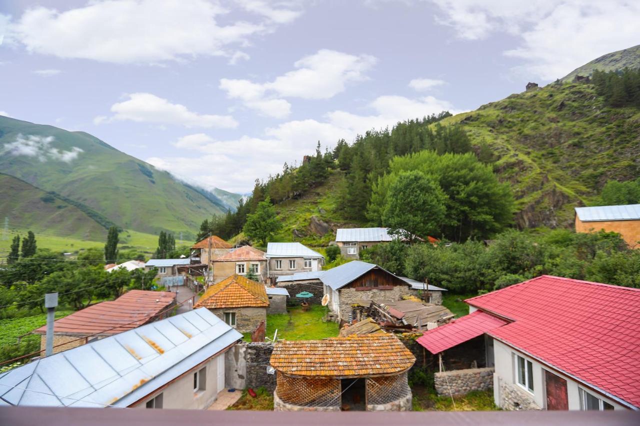 Sno Inn Kazbegi Εξωτερικό φωτογραφία