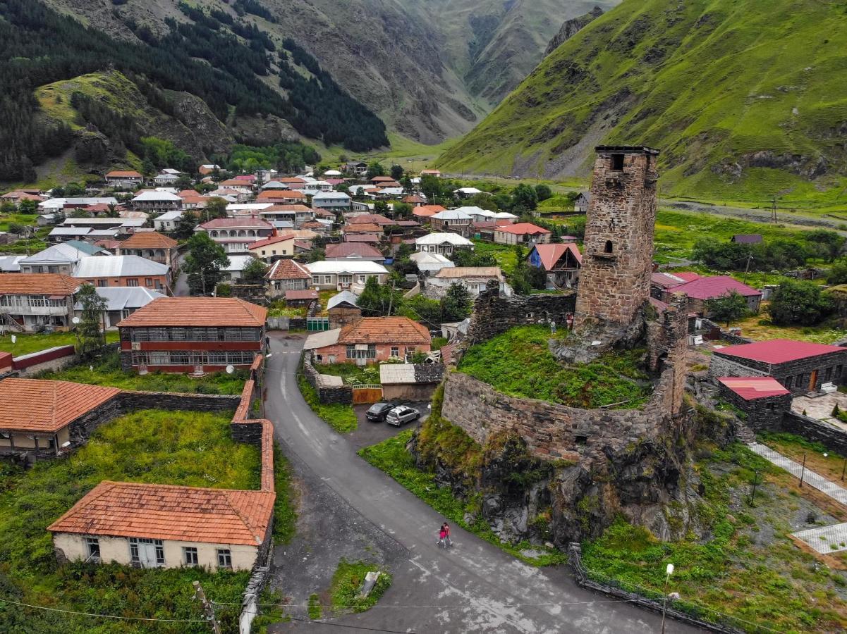 Sno Inn Kazbegi Εξωτερικό φωτογραφία