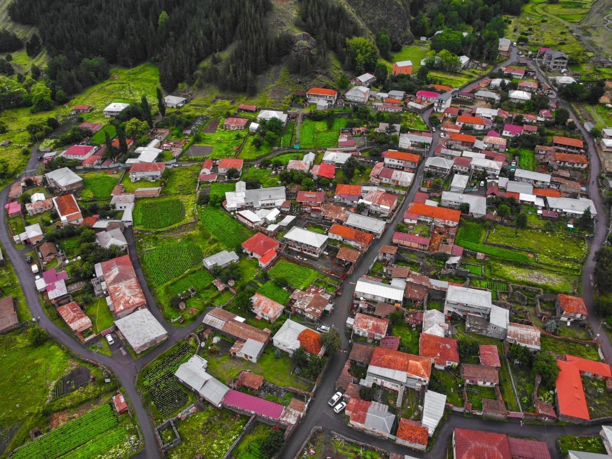 Sno Inn Kazbegi Εξωτερικό φωτογραφία